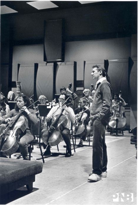 Kent Stowell with the PNB Orchestra. © PNB Archives
